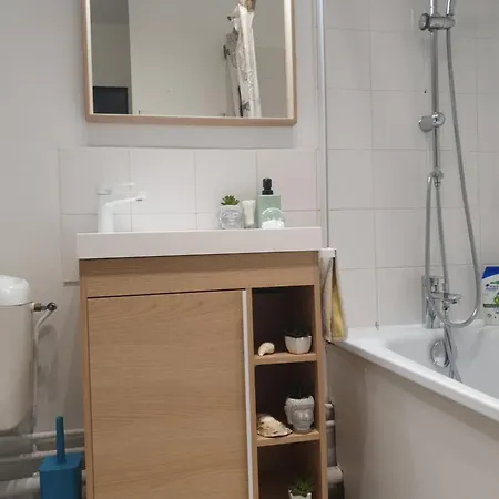 Cosy & Charming Logement Moderne Proche Paris Lejlighed *